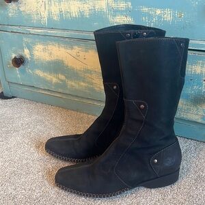 Timberland 7.5 really cute boots